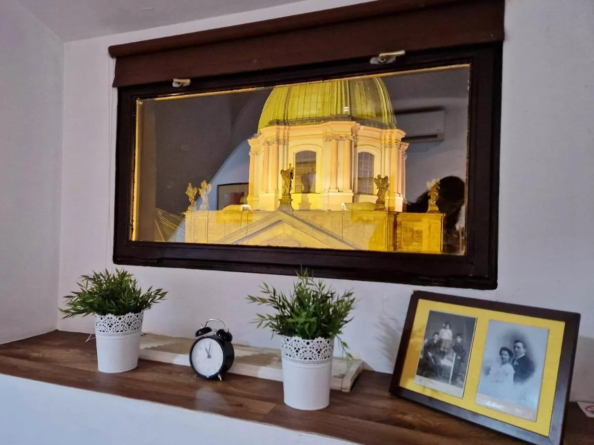 Studio Karluv Most Apartment Prague