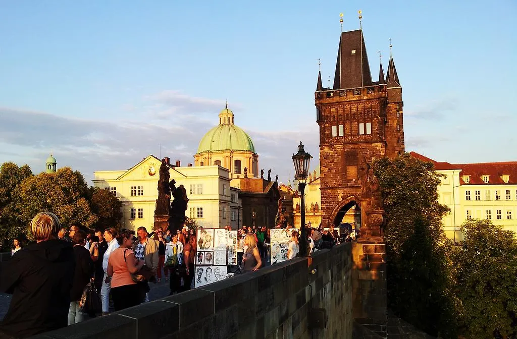 Studio Karluv Most Apartment Prague